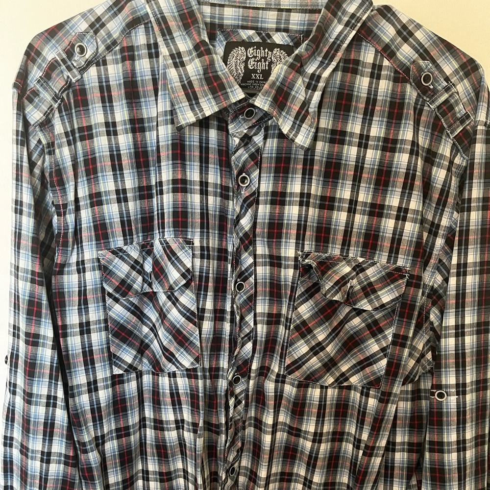 Men’s eighty eight brand 2x long sleeve casual shirt. Button down.